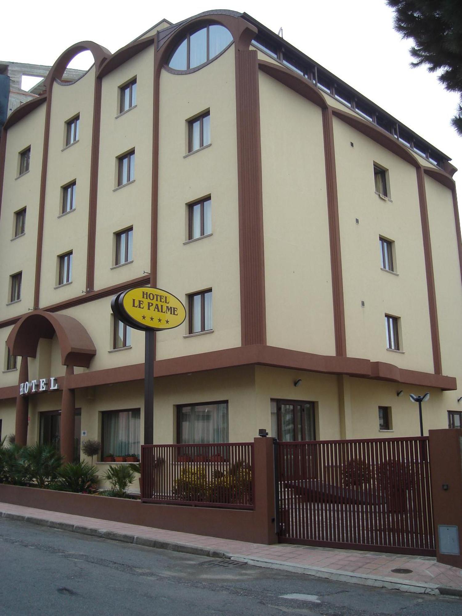 Hotel Le Palme Gioia Tauro Exteriör bild